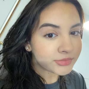 Meet your Posher, Isabela